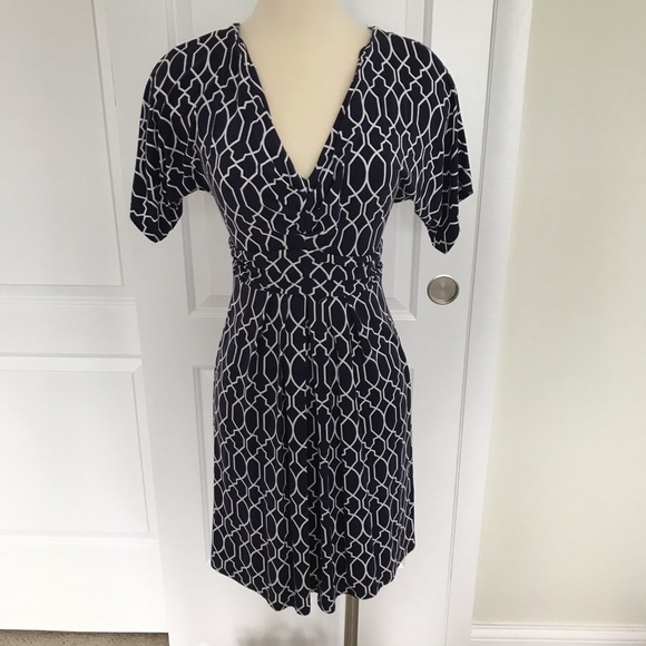 Tart Dresses & Skirts - Tart Navy Jersey Vneck Dolman Sleeve Dress S